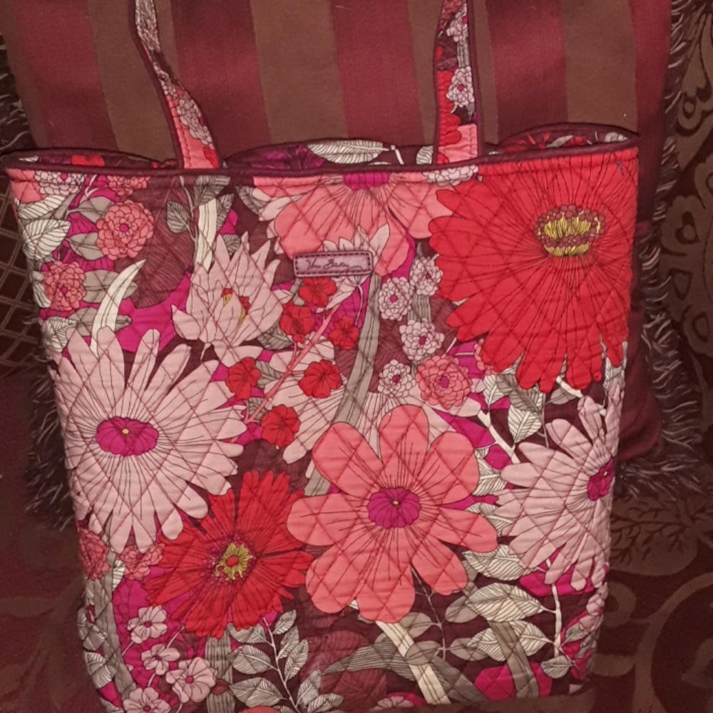 Vera bradley tote